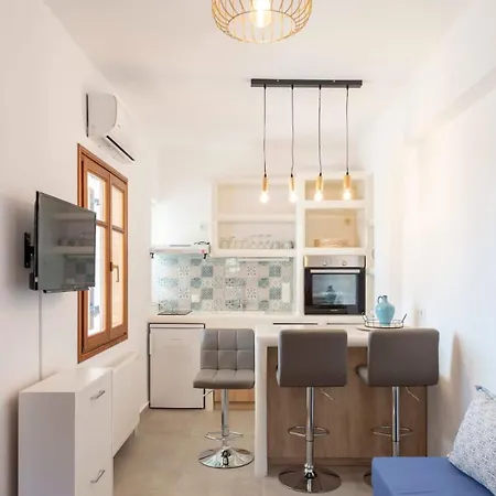 Nyaraló Theodora's Krotiri